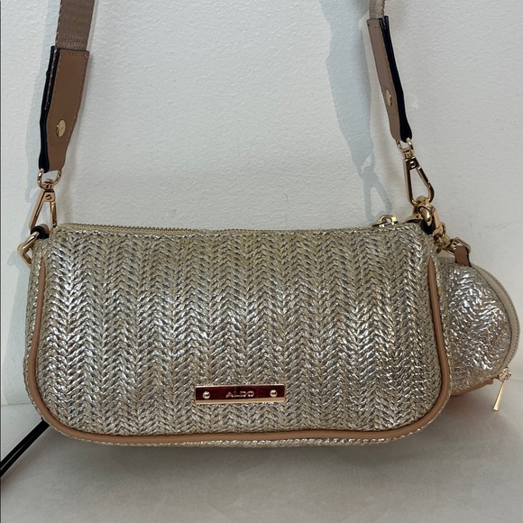 Aldo Everyday Bag - Picture 4 of 17